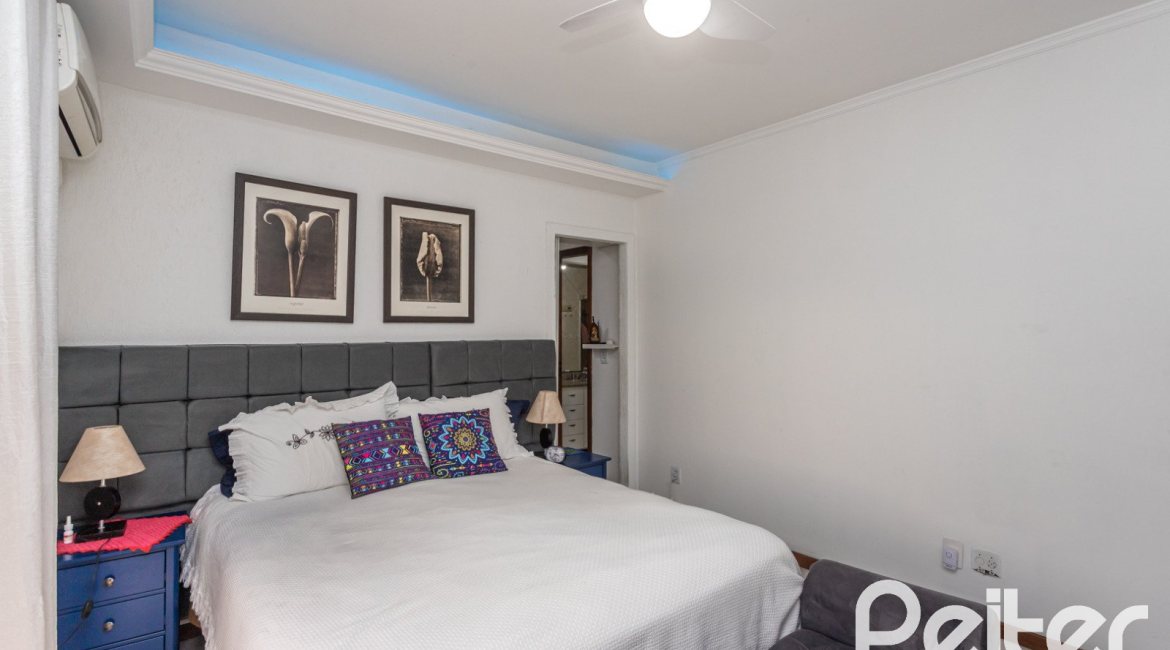 Apartamento à venda com 267m², 3 dormitórios, 1 suíte, 4 vagas, no bairro Sétimo Céu em Porto Alegre