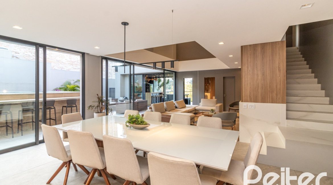 Casa em Condomínio à venda com 411m², 4 dormitórios, 4 suítes, 6 vagas, no bairro Alphaville em PORTO ALEGRE