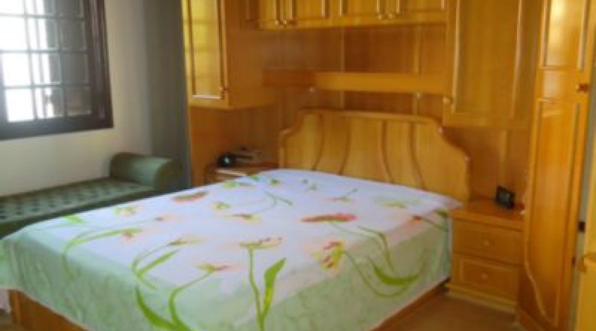 Casa em Condomínio à venda com 120m², 3 dormitórios, 1 vaga, no bairro Cavalhada em Porto Alegre