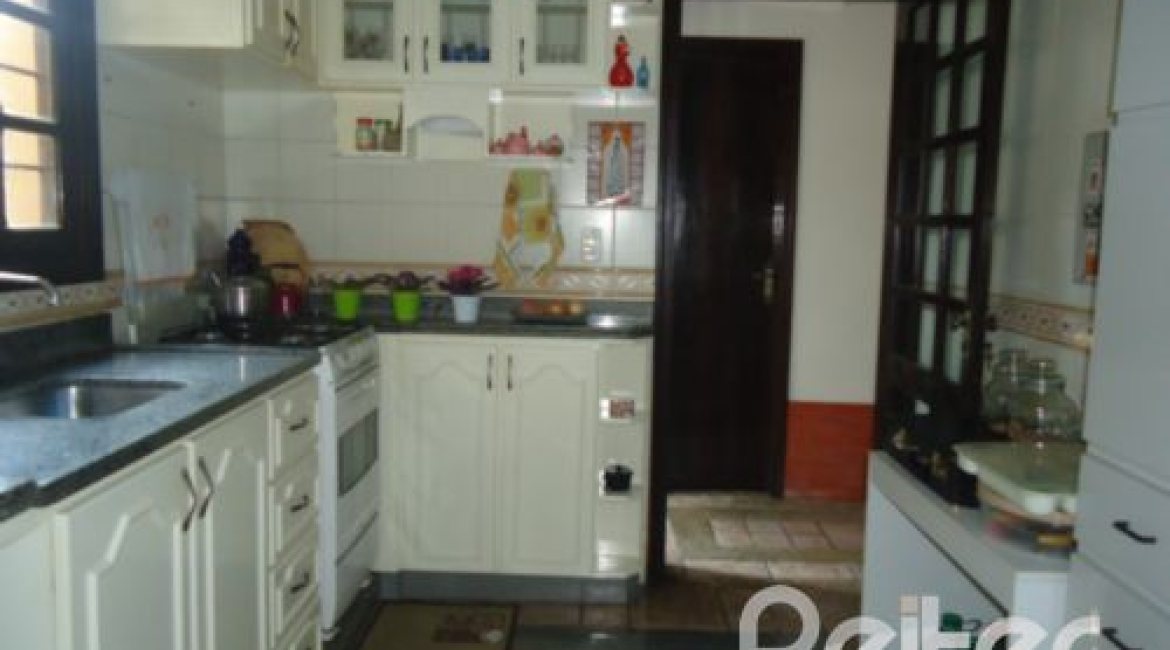 Casa em Condomínio à venda com 120m², 3 dormitórios, 1 vaga, no bairro Cavalhada em Porto Alegre