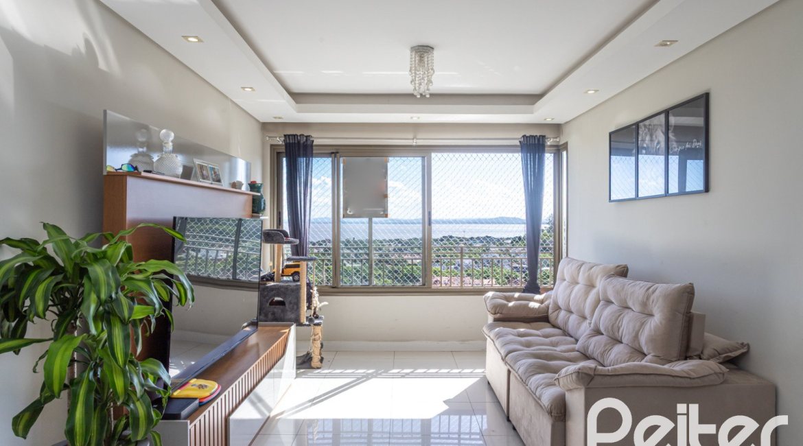 Apartamento à venda com 89m², 3 dormitórios, 1 suíte, 2 vagas, no bairro Ipanema em PORTO ALEGRE