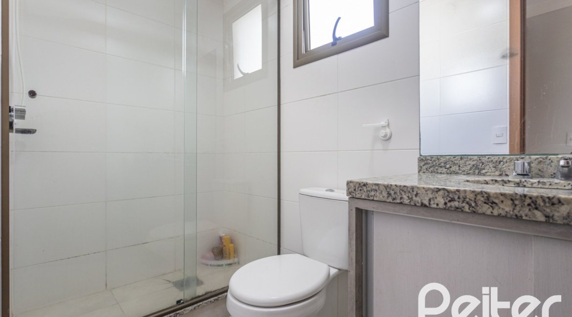 Apartamento à venda com 89m², 3 dormitórios, 1 suíte, 2 vagas, no bairro Ipanema em PORTO ALEGRE