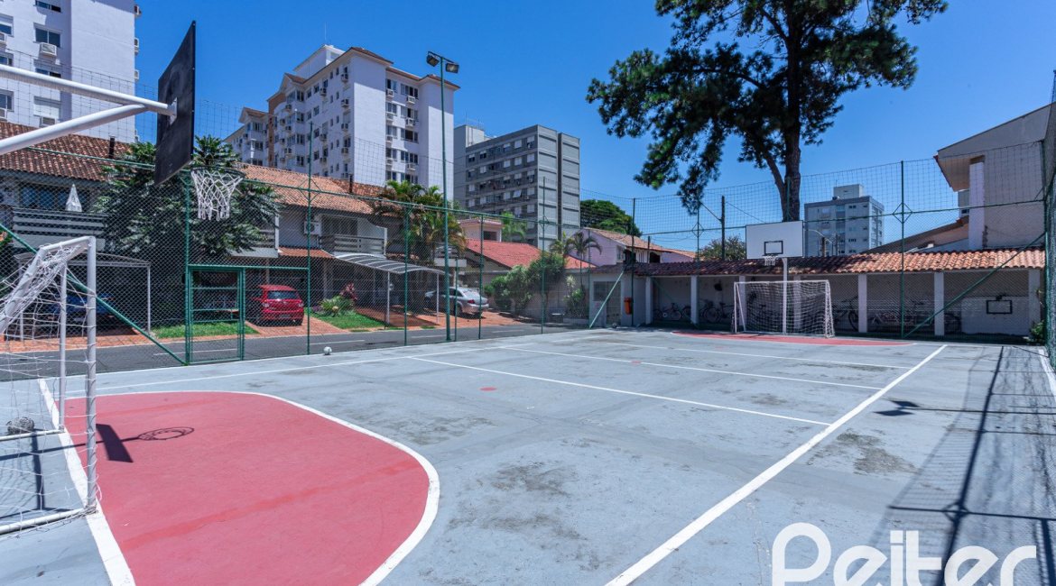 Casa em Condomínio à venda com 159m², 3 dormitórios, 1 suíte, 2 vagas, no bairro Tristeza em Porto Alegre