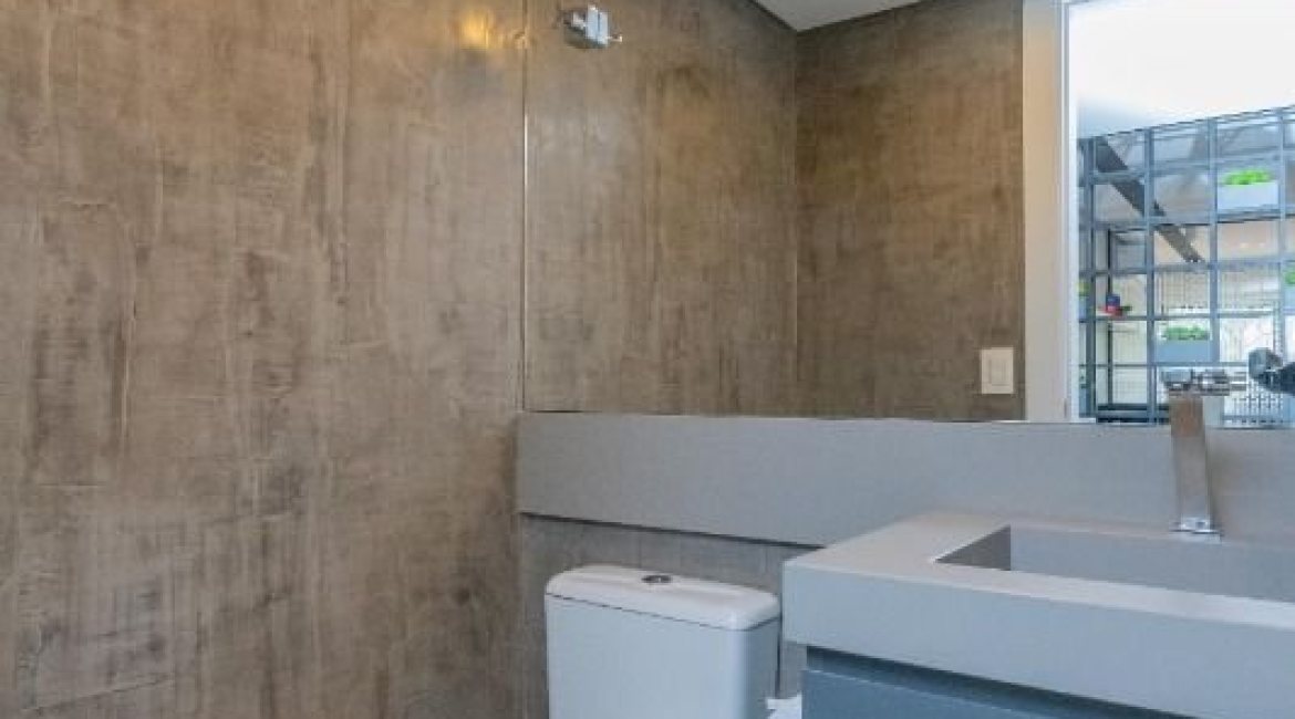  à venda, no bairro  em 