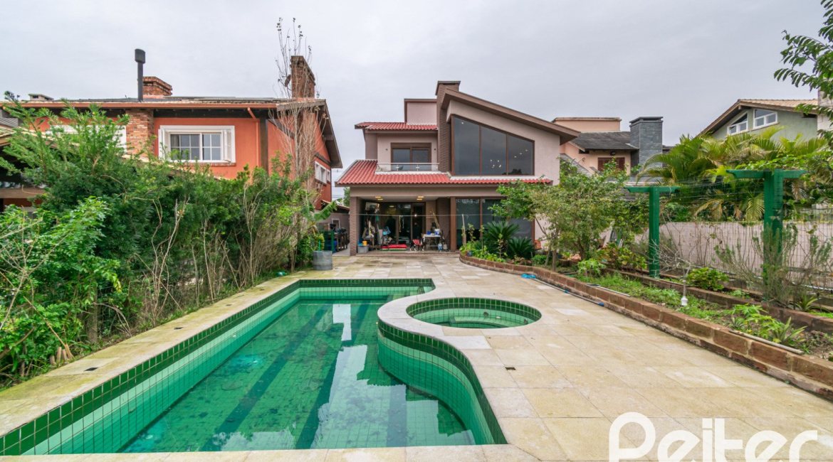 Casa em Condomínio à venda com 226m², 4 dormitórios, 4 suítes, 4 vagas, no bairro Terra Ville em PORTO ALEGRE