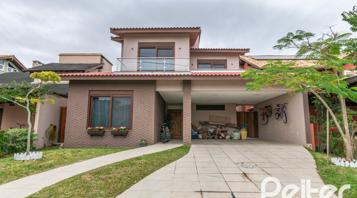 Casa em Condomínio à venda com 226m², 4 dormitórios, 4 suítes, 4 vagas, no bairro Terra Ville em PORTO ALEGRE