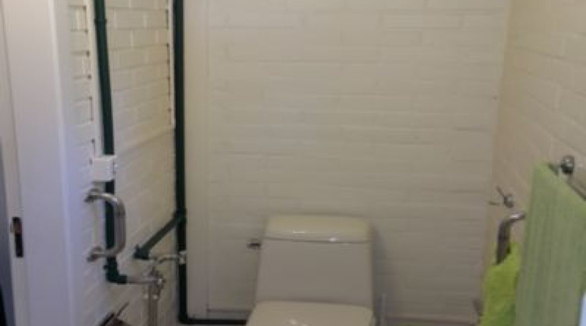 Casa à venda com 428m², 5 dormitórios, 4 suítes, 8 vagas, no bairro Vila Assunção em Porto Alegre