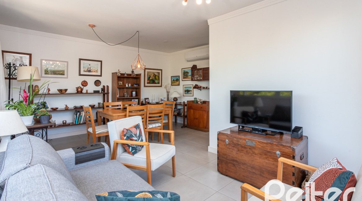 Apartamento à venda com 221m², 3 dormitórios, 3 suítes, 2 vagas, no bairro Tristeza em Porto Alegre