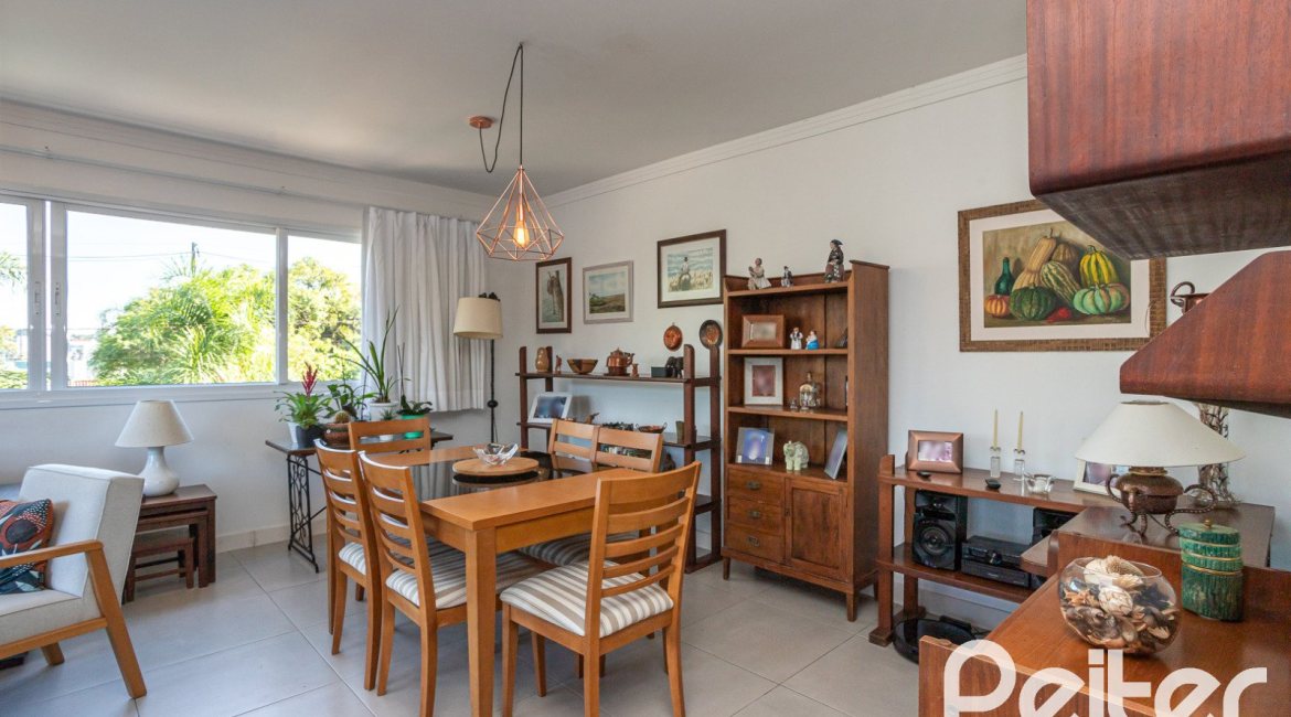 Apartamento à venda com 221m², 3 dormitórios, 3 suítes, 2 vagas, no bairro Tristeza em Porto Alegre