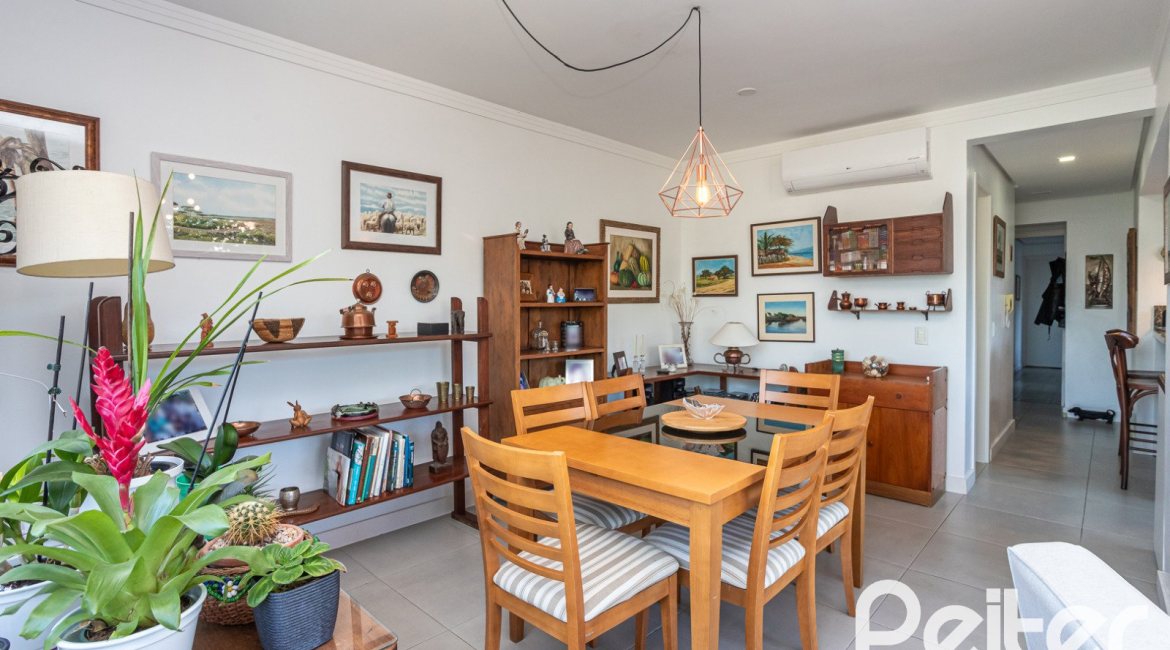 Apartamento à venda com 221m², 3 dormitórios, 3 suítes, 2 vagas, no bairro Tristeza em Porto Alegre