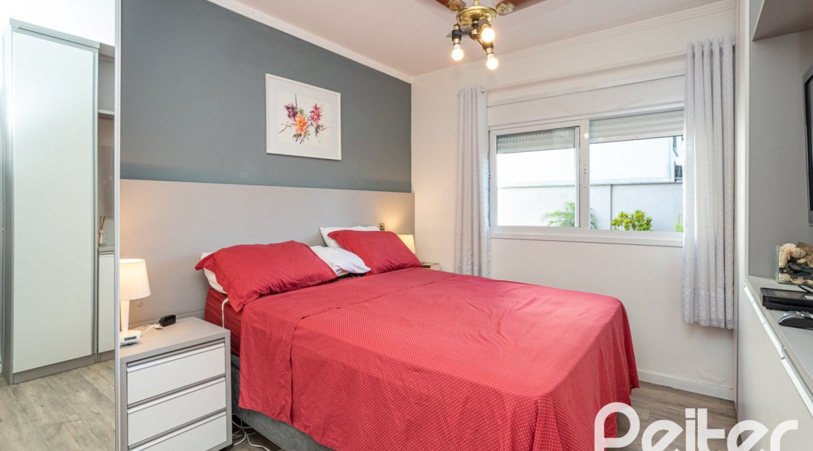 Apartamento à venda com 221m², 3 dormitórios, 3 suítes, 2 vagas, no bairro Tristeza em Porto Alegre