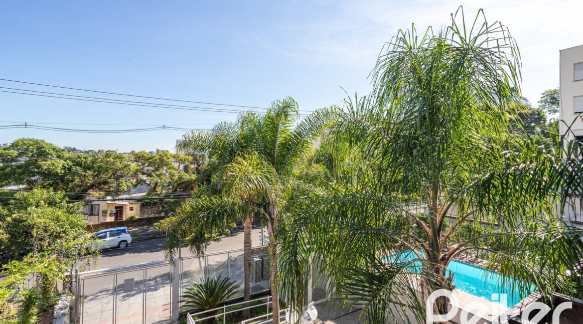 Apartamento à venda com 221m², 3 dormitórios, 3 suítes, 2 vagas, no bairro Tristeza em Porto Alegre