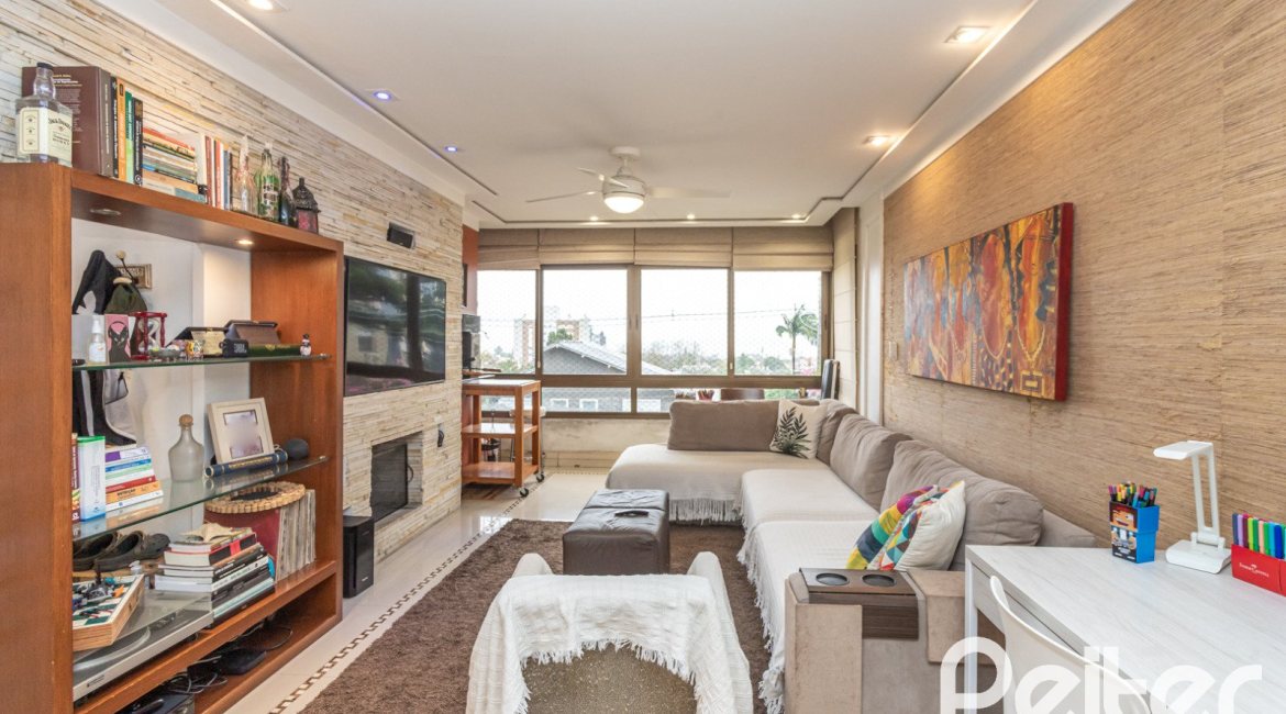 Apartamento à venda com 113m², 3 dormitórios, 1 suíte, 3 vagas, no bairro Tristeza em Porto Alegre