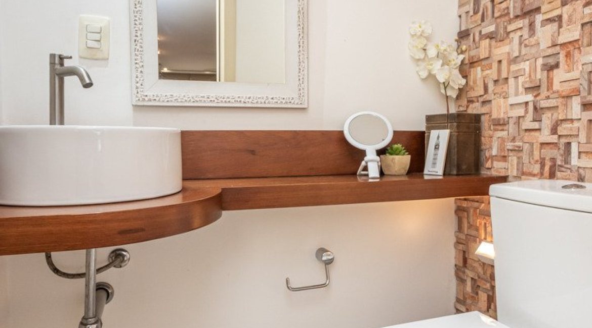 Apartamento à venda com 113m², 3 dormitórios, 1 suíte, 3 vagas, no bairro Tristeza em Porto Alegre