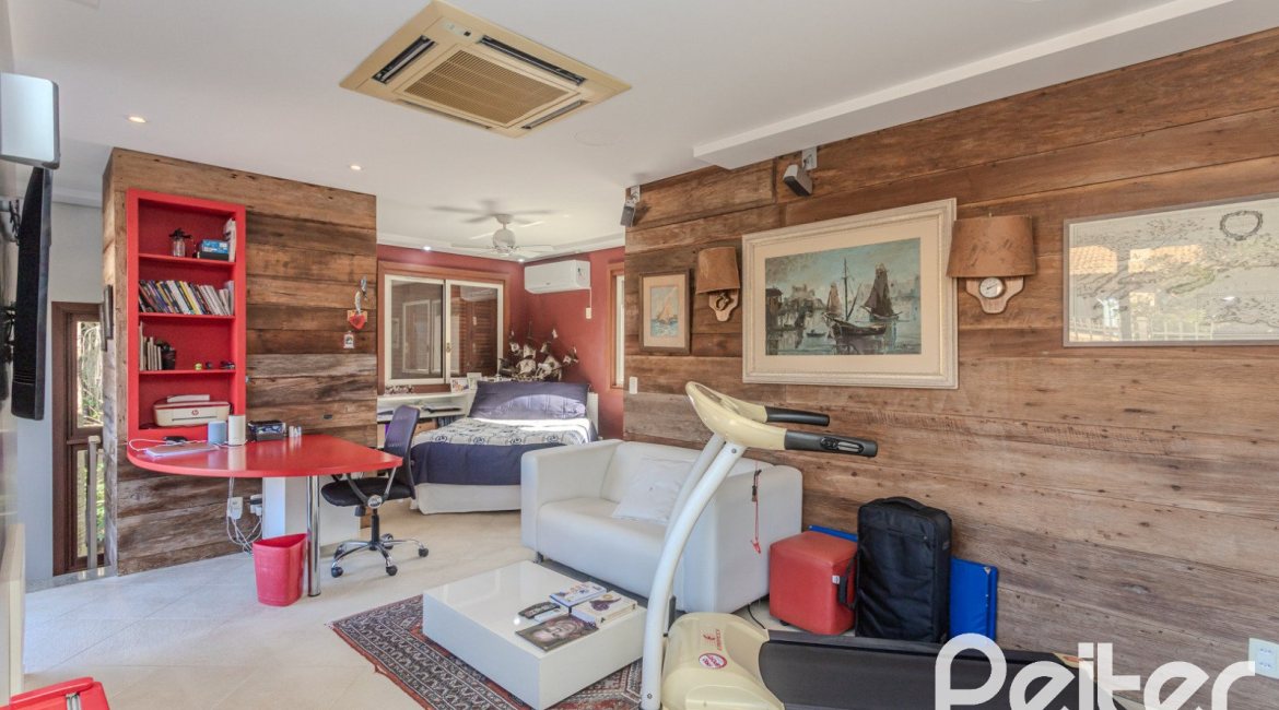 Casa em Condomínio à venda com 380m², 4 dormitórios, 2 suítes, 3 vagas, no bairro Tristeza em PORTO ALEGRE