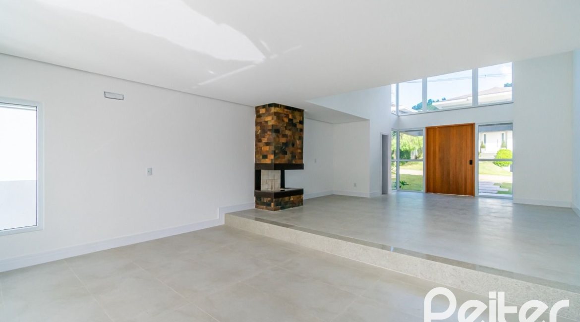 Casa em Condomínio à venda com 292m², 4 dormitórios, 4 suítes, 4 vagas, no bairro Alphaville em PORTO ALEGRE