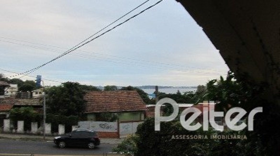 Terreno à venda, no bairro Tristeza em Porto Alegre