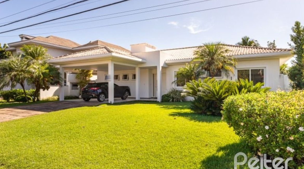 Casa em Condomínio à venda com 253m², 3 dormitórios, 1 suíte, 2 vagas, no bairro Terra Ville em PORTO ALEGRE