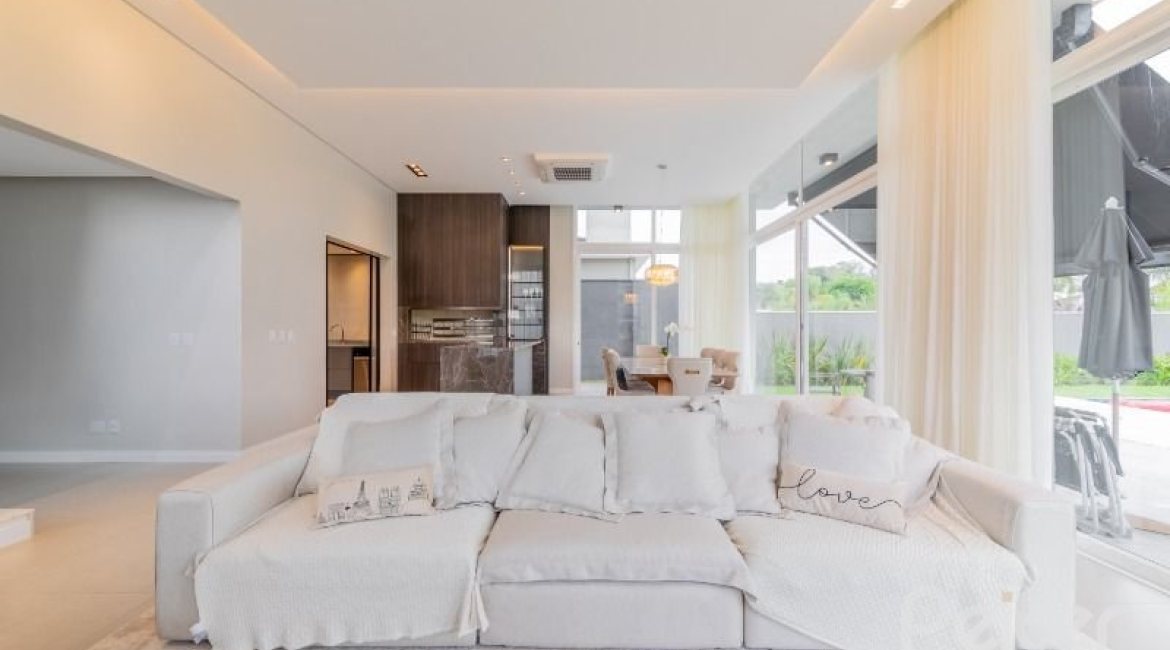  à venda, no bairro  em 