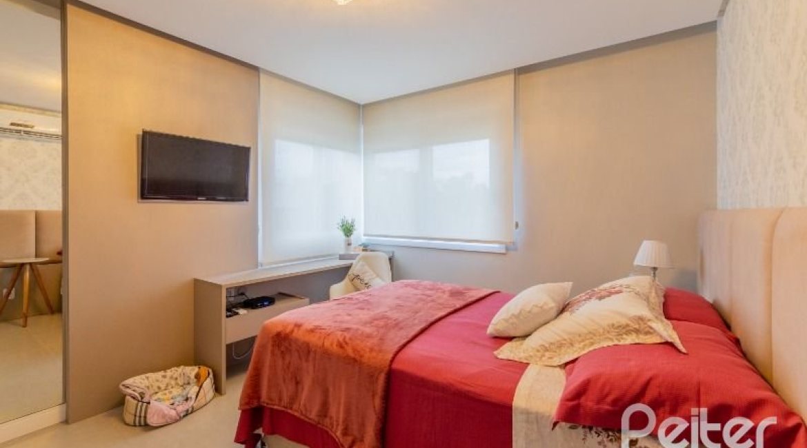  à venda, no bairro  em 