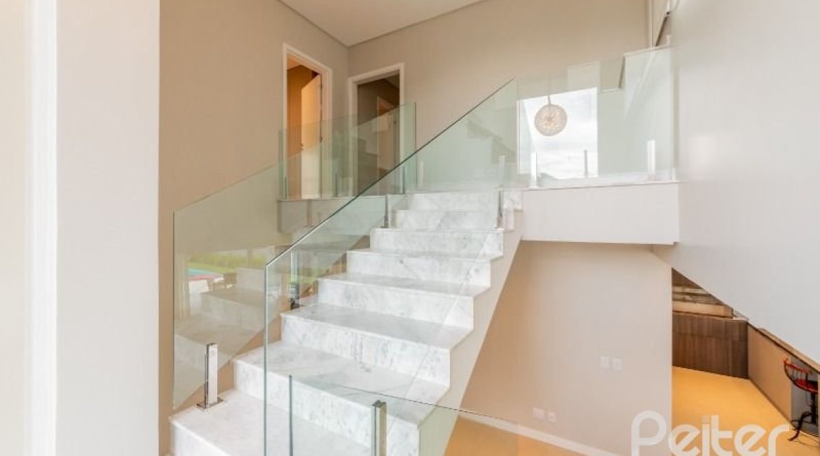  à venda, no bairro  em 