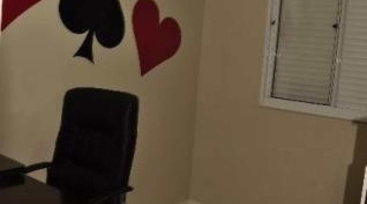 Apartamento à venda com 46m², 2 dormitórios, 1 vaga, no bairro Ipanema em PORTO ALEGRE