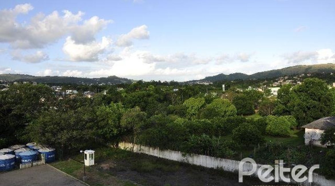 Apartamento à venda com 46m², 2 dormitórios, 1 vaga, no bairro Ipanema em PORTO ALEGRE