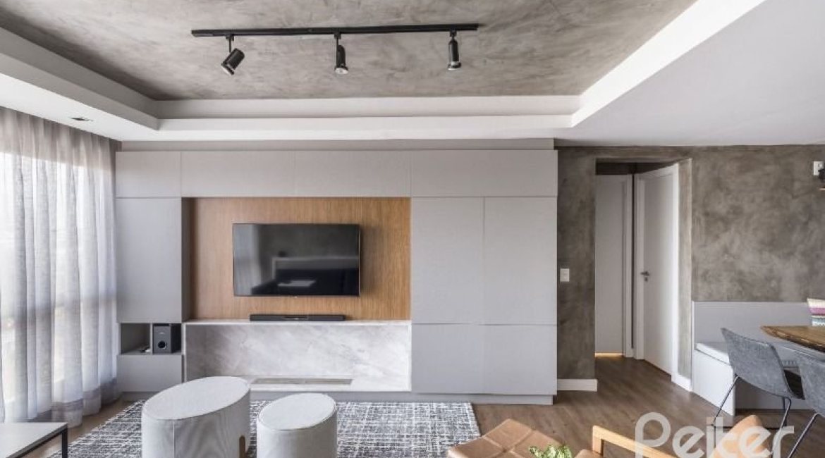 Apartamento à venda com 100m², 3 dormitórios, 1 suíte, 2 vagas, no bairro Cristal em Porto Alegre