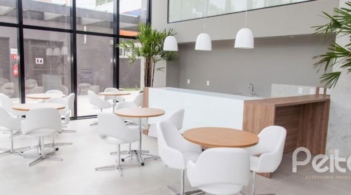 Apartamento à venda com 100m², 3 dormitórios, 1 suíte, 2 vagas, no bairro Cristal em Porto Alegre