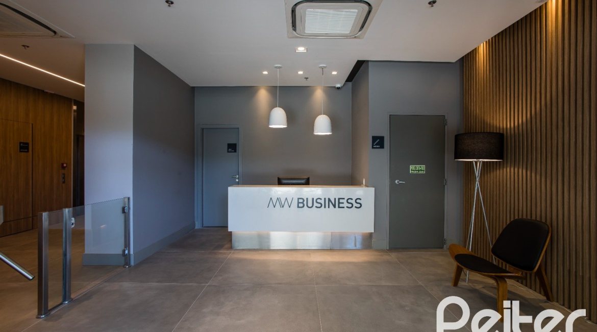 Comercial à venda com 47m², no bairro Tristeza em Porto Alegre