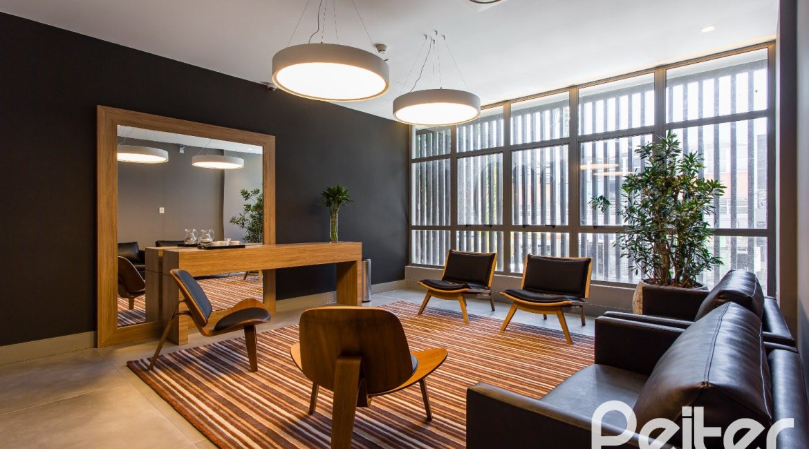 Comercial à venda com 47m², no bairro Tristeza em Porto Alegre