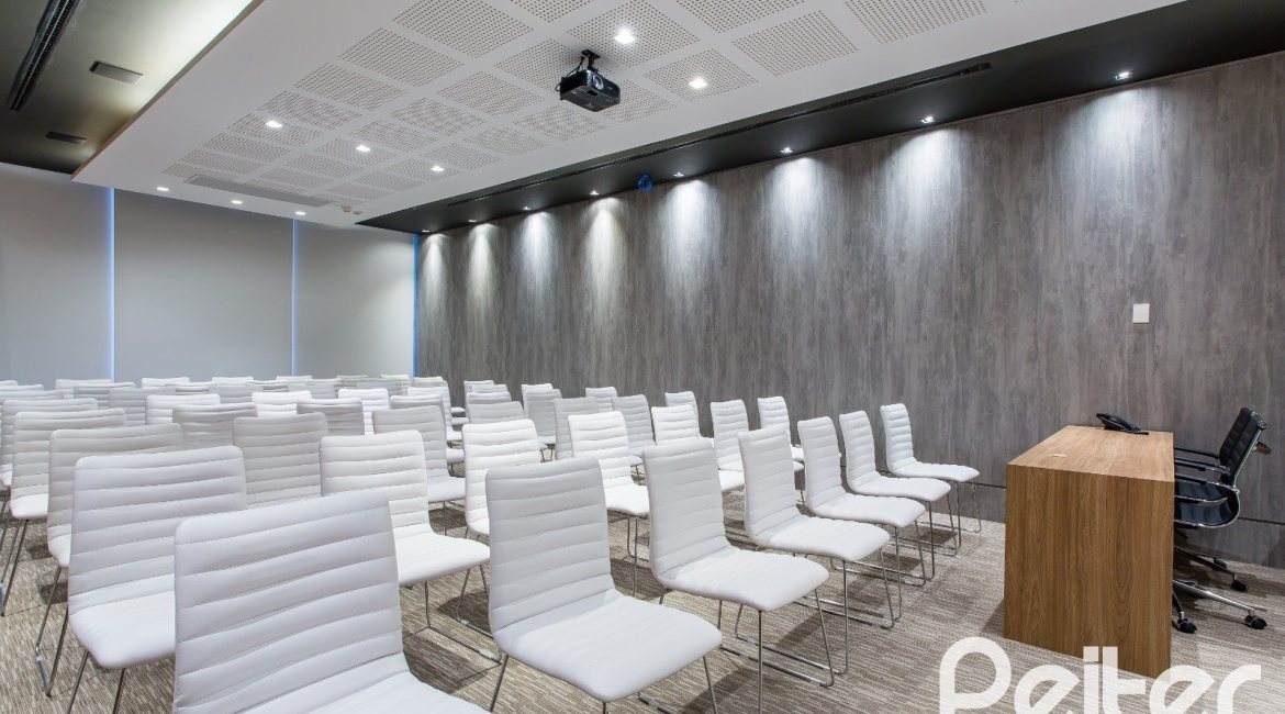 Comercial à venda com 47m², no bairro Tristeza em Porto Alegre