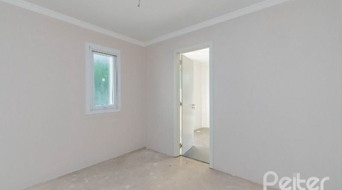 Casa em Condomínio à venda com 343m², 3 dormitórios, 3 suítes, 3 vagas, no bairro Tristeza em Porto Alegre
