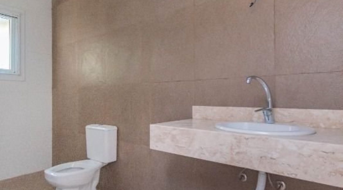 Casa em Condomínio à venda com 343m², 3 dormitórios, 3 suítes, 3 vagas, no bairro Tristeza em Porto Alegre