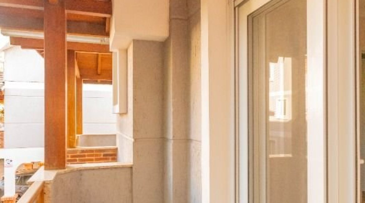 Casa em Condomínio à venda com 343m², 3 dormitórios, 3 suítes, 3 vagas, no bairro Tristeza em Porto Alegre