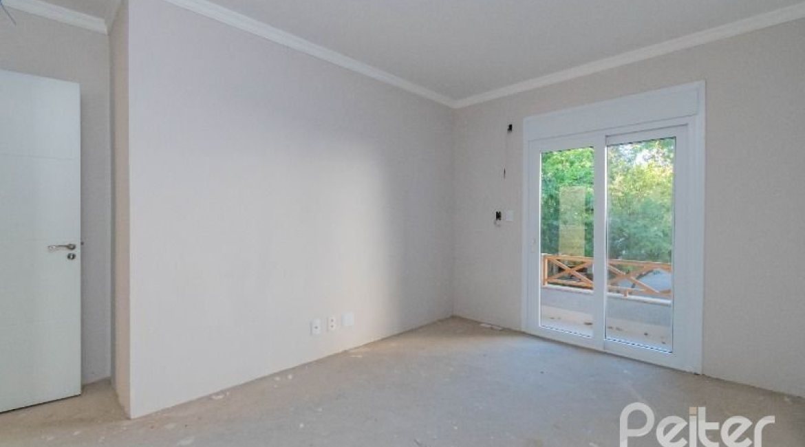 Casa em Condomínio à venda com 343m², 3 dormitórios, 3 suítes, 3 vagas, no bairro Tristeza em Porto Alegre