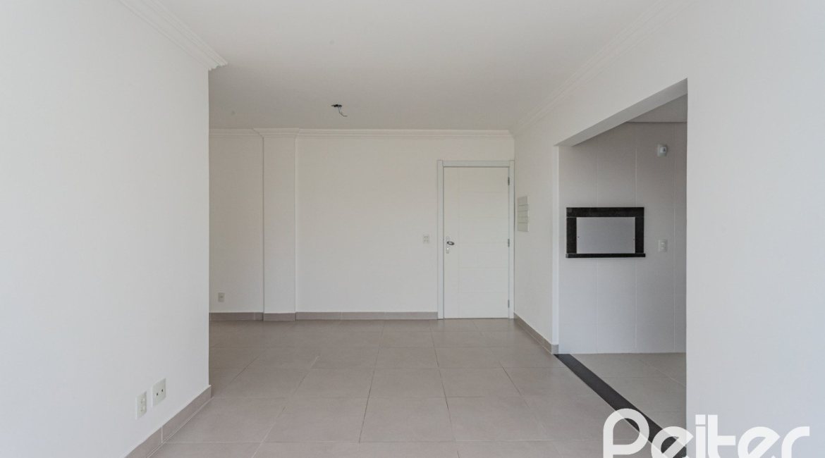 Apartamento à venda com 74m², 2 dormitórios, 1 suíte, 2 vagas, no bairro Tristeza em Porto Alegre
