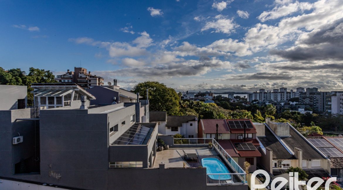 Apartamento à venda com 74m², 2 dormitórios, 1 suíte, 2 vagas, no bairro Tristeza em Porto Alegre
