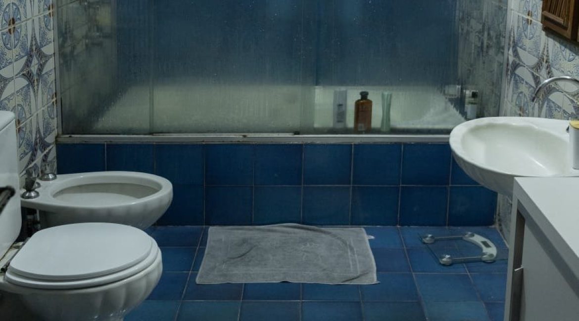 Casa à venda com 799m², 5 dormitórios, 1 suíte, 4 vagas, no bairro Ipanema em Porto Alegre