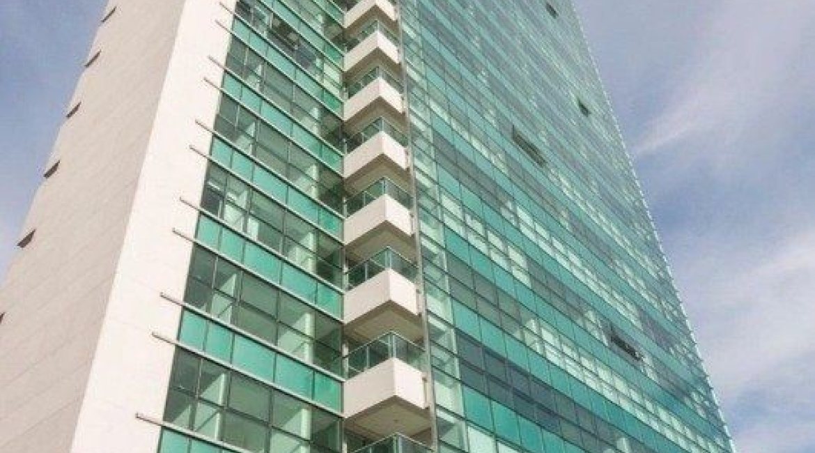 Apartamento à venda com 52m², 1 dormitório, 1 vaga, no bairro Cristal em Porto Alegre