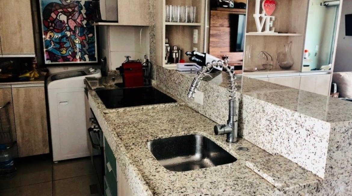 Apartamento à venda com 52m², 1 dormitório, 1 vaga, no bairro Cristal em Porto Alegre