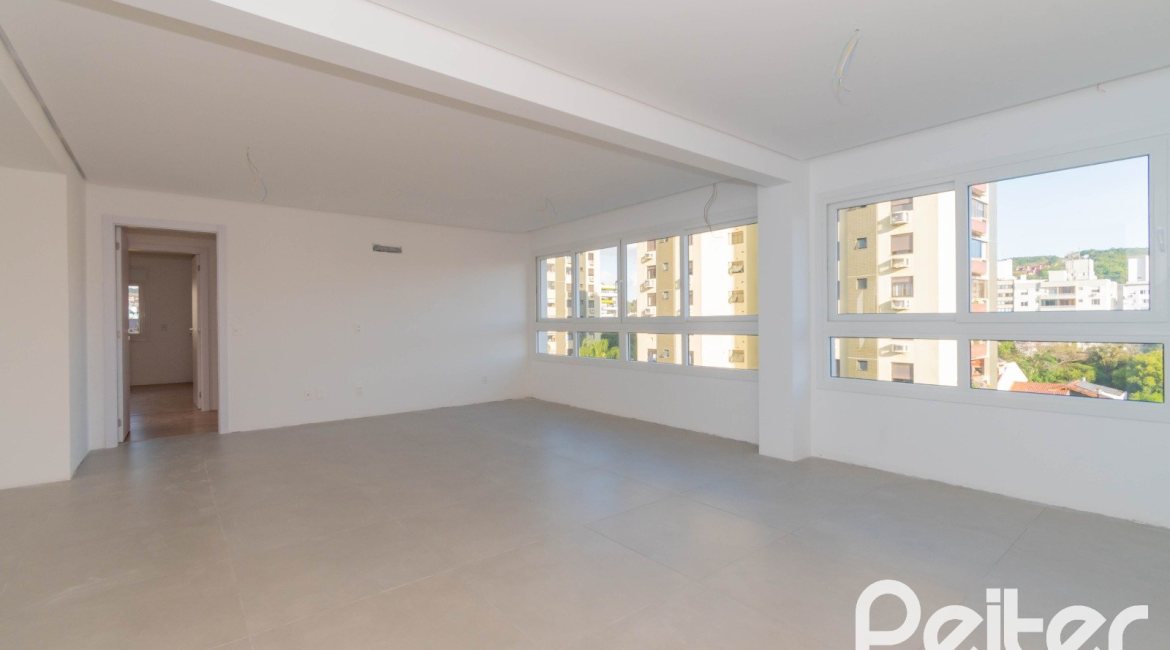 Apartamento à venda com 143m², 3 dormitórios, 1 suíte, 2 vagas, no bairro Tristeza em PORTO ALEGRE