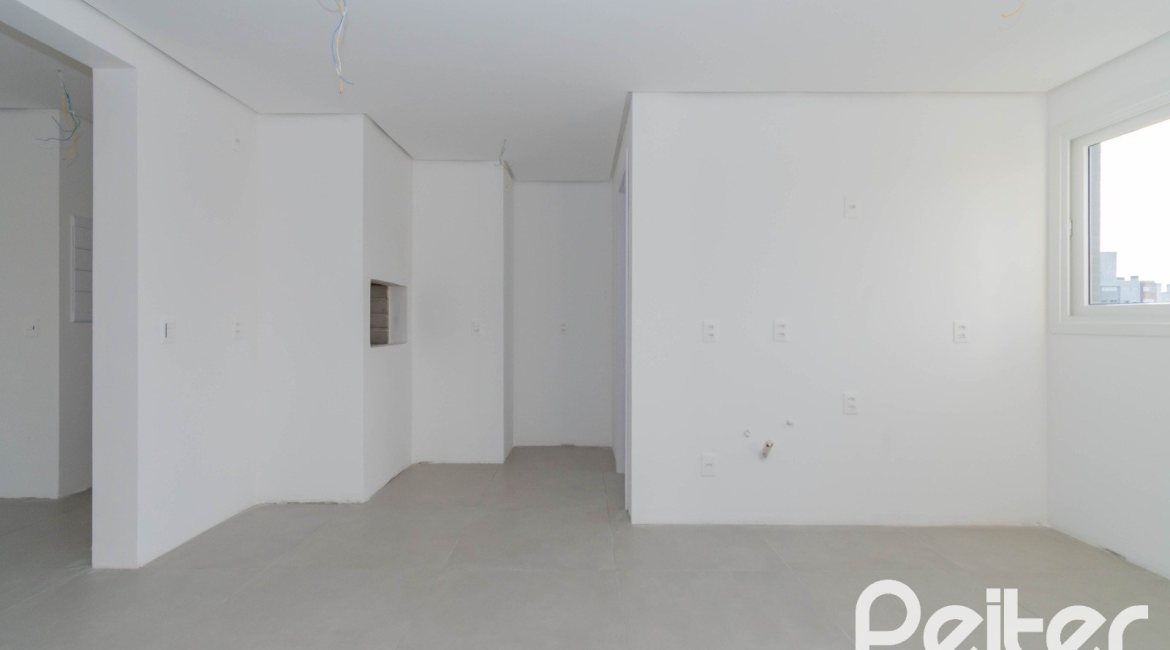 Apartamento à venda com 143m², 3 dormitórios, 1 suíte, 2 vagas, no bairro Tristeza em PORTO ALEGRE