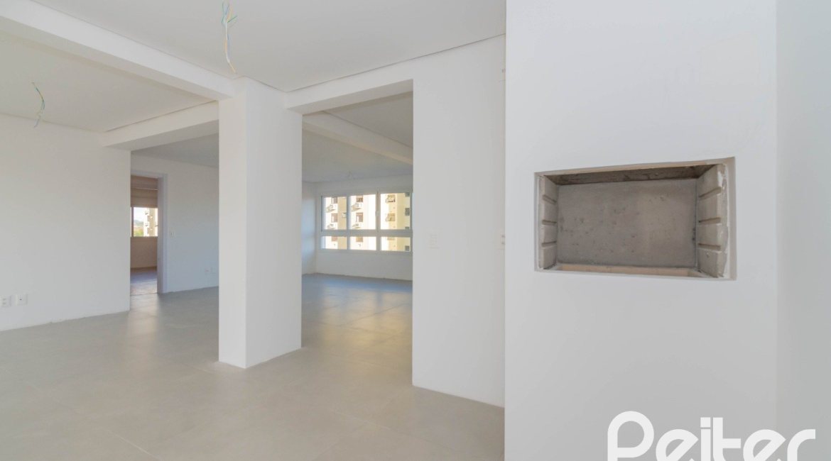 Apartamento à venda com 143m², 3 dormitórios, 1 suíte, 2 vagas, no bairro Tristeza em PORTO ALEGRE