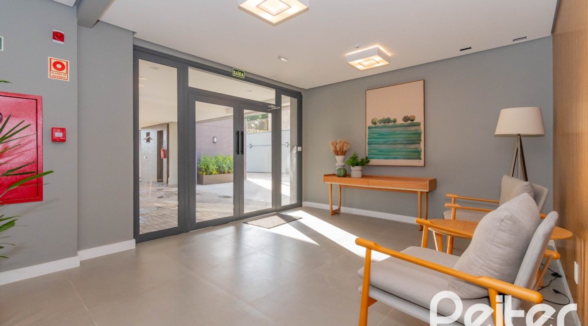 Apartamento à venda com 143m², 3 dormitórios, 1 suíte, 2 vagas, no bairro Tristeza em PORTO ALEGRE