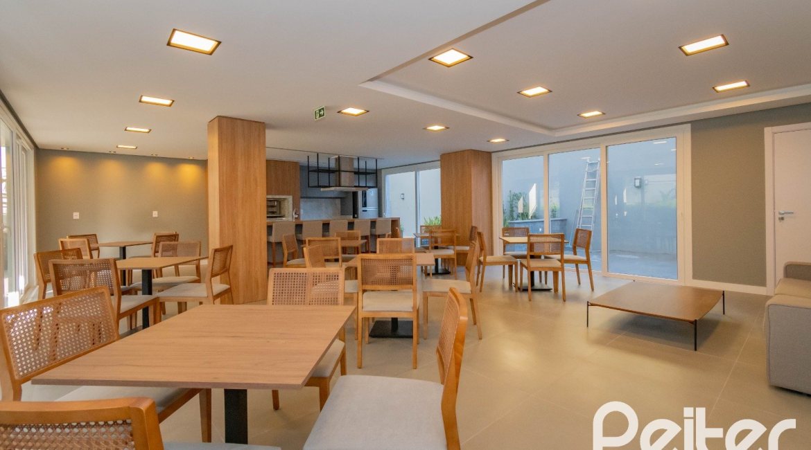 Apartamento à venda com 143m², 3 dormitórios, 1 suíte, 2 vagas, no bairro Tristeza em PORTO ALEGRE