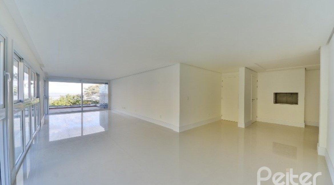 Apartamento à venda com 187m², 3 dormitórios, 3 suítes, 4 vagas, no bairro Vila Assunção em Porto Alegre