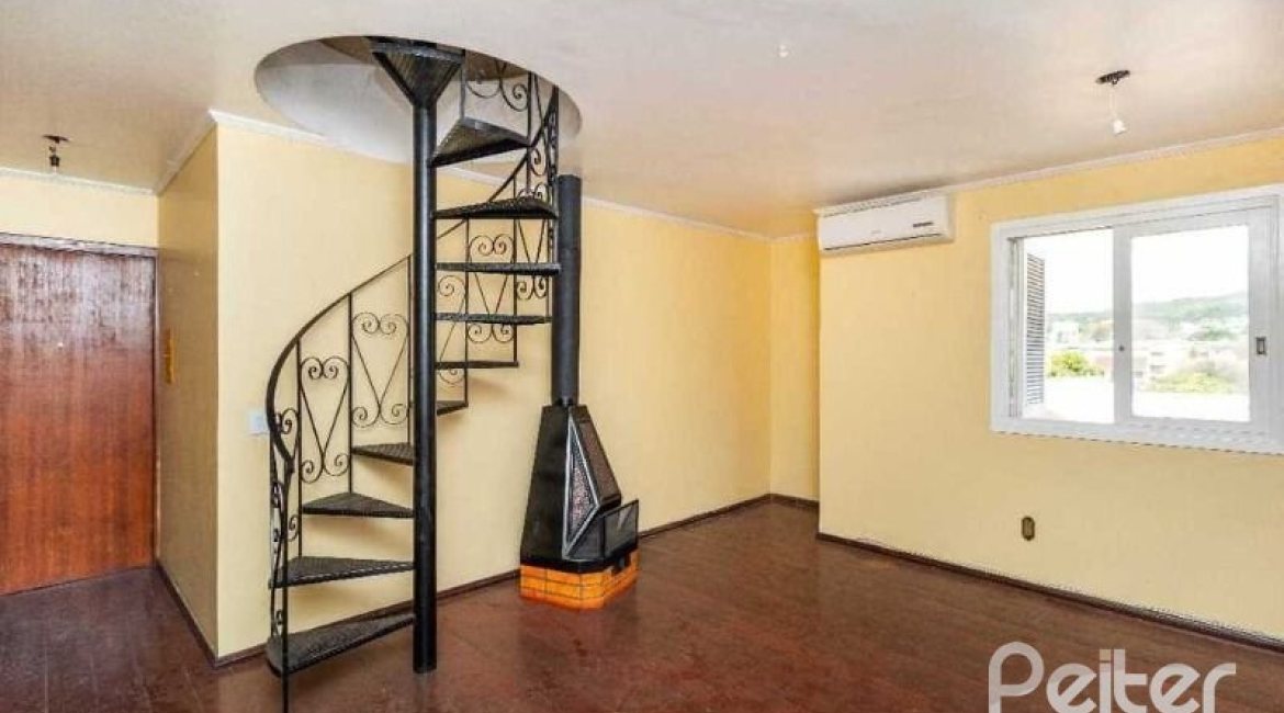 Cobertura à venda com 220m², 2 dormitórios, 1 vaga, no bairro Tristeza em Porto Alegre