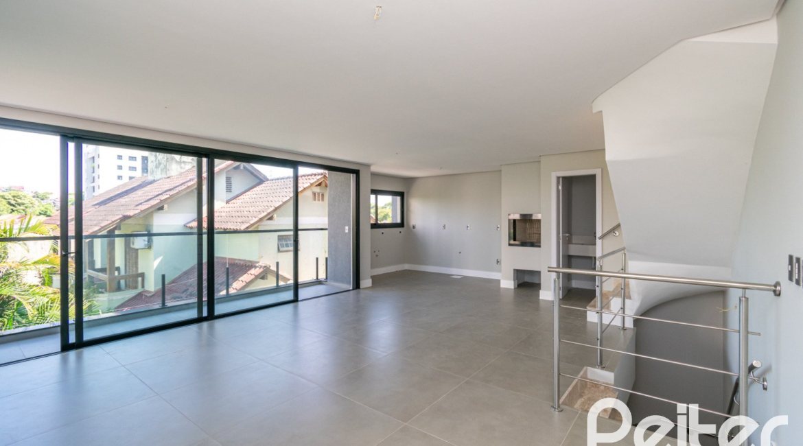 Casa em Condomínio à venda com 176m², 3 dormitórios, 3 suítes, 2 vagas, no bairro Tristeza em Porto Alegre