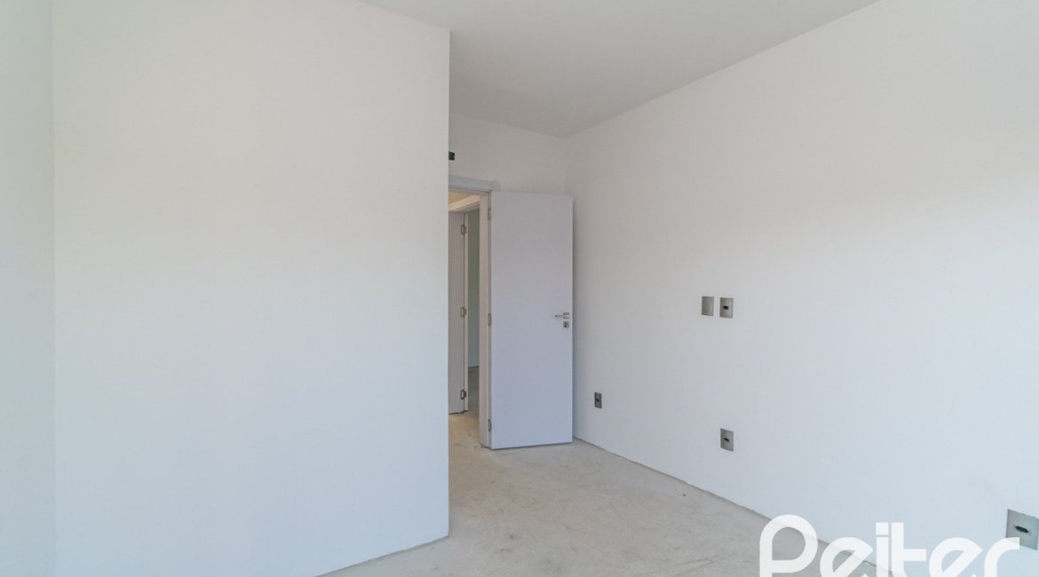 Casa em Condomínio à venda com 176m², 3 dormitórios, 3 suítes, 2 vagas, no bairro Tristeza em Porto Alegre